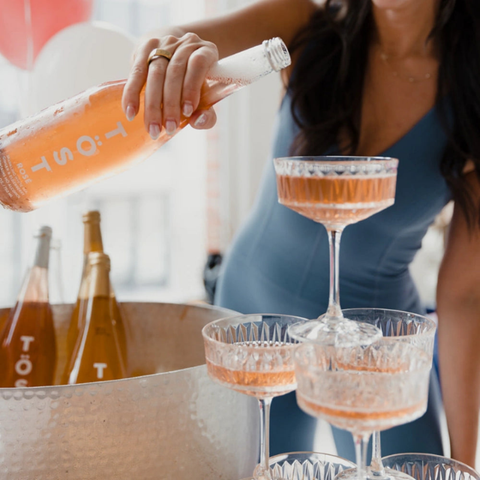 The Perfect Plant Shop Mocktail: TÖST Garden Spritz